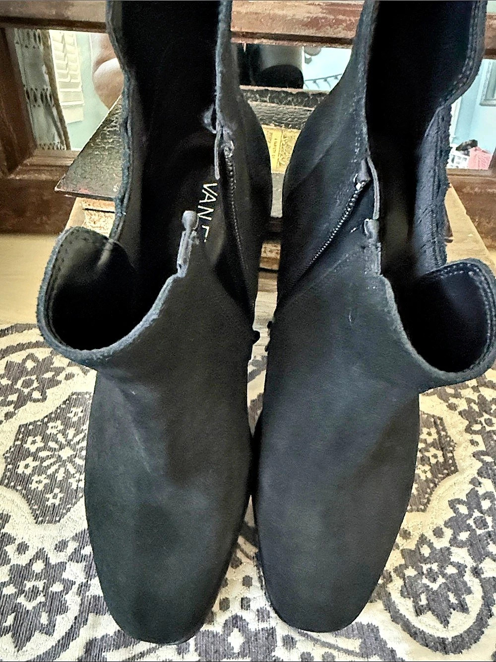 Vaneli Oleg Black Ankle Boots US 8.5 M